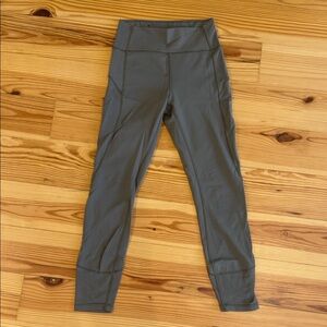 Lululemon High-Waisted green Leggings, size 6